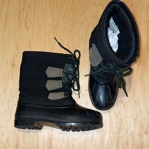 YUKON NEXT TO NEW LIL BOYS BLACK SNOW OR RAIN WINTER BOOTS TWO TIES IN FRONT